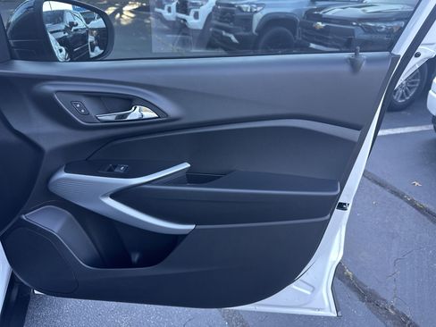 New 2026 Chevrolet Trax RS w/ Driver Confidence Package image 14