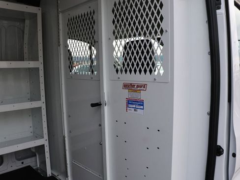 Used 2024 Ford Transit 250 148 Medium Roof image 17
