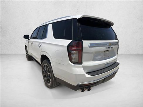 Used 2021 Chevrolet Tahoe High Country w/ Premium Package 2 AWD/4WD image 3