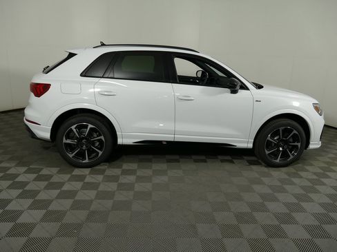 New 2025 Audi Q3 2.0T Premium Plus image 2