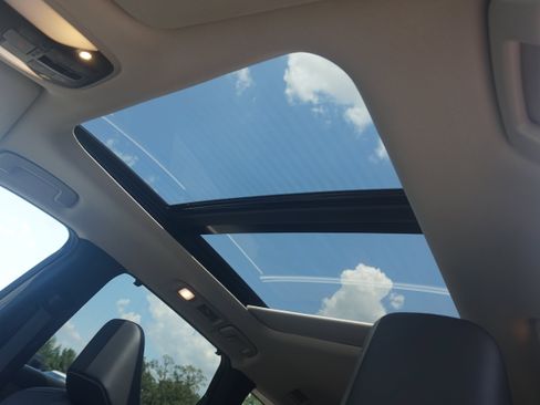 Used 2022 INFINITI QX60 Luxe w/ Cargo Package image 15