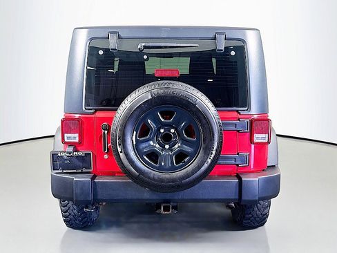 Used 2013 Jeep Wrangler Sport w/ Connectivity Group AWD/4WD image 12