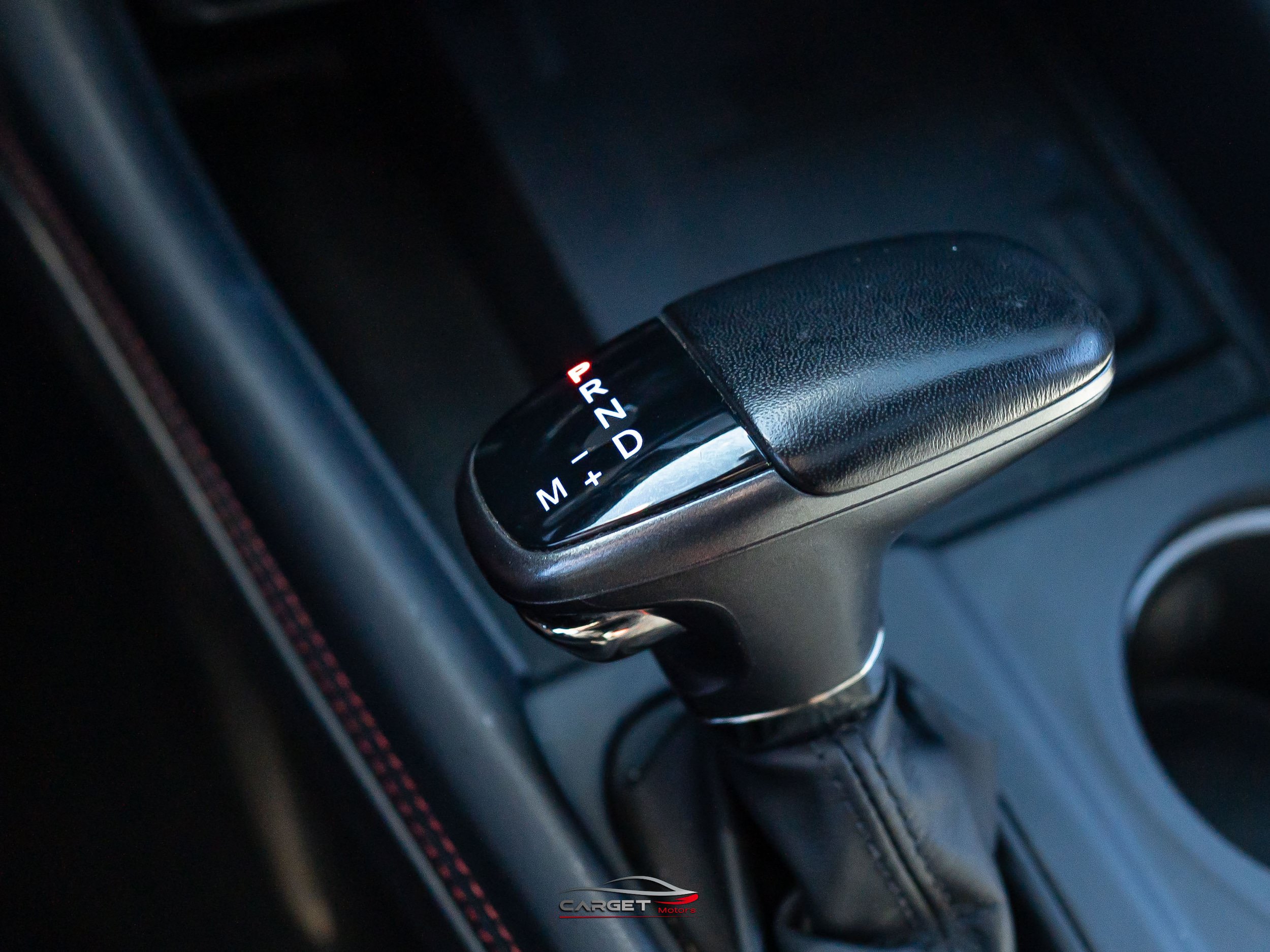 Used 2023 Dodge Durango R/T w/ Tow 'N Go Package AWD/4WD image 37