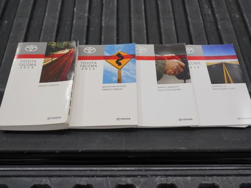 Used 2014 Toyota Tacoma PreRunner w/ TRD Sport Package image 24