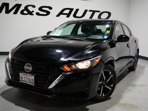 Used 2024 Nissan Sentra SV image 8