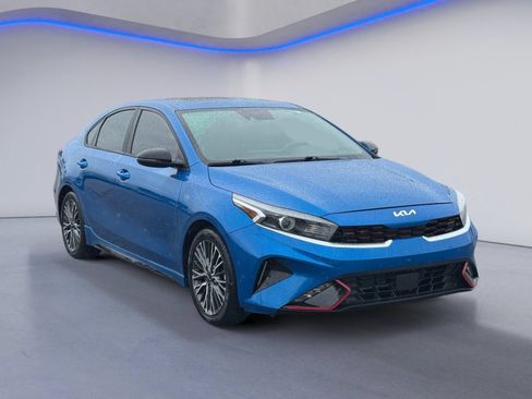 Used 2023 Kia Forte GT-Line w/ GT-Line Premium Package FWD image 5