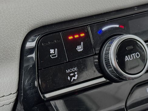 Certified 2023 Honda Pilot Elite image 21