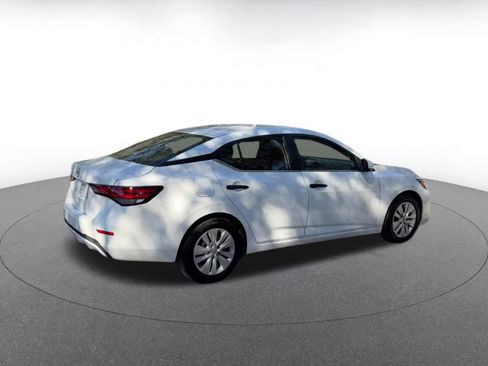Used 2025 Nissan Sentra S image 14
