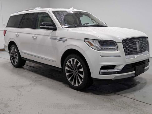 Used 2020 Lincoln Navigator Reserve w/ Luxury Package image 6