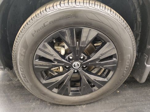 Used 2021 Nissan Rogue SV w/ Premium Package FWD image 31