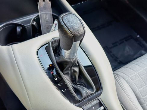 Certified 2024 Honda HR-V LX image 15