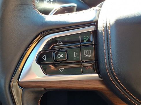 Used 2025 Jeep Grand Cherokee L Summit w/ Advanced Protech Group IV image 31