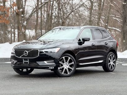 Used 2019 Volvo XC60 T5 Inscription w/ Protection Package Premier