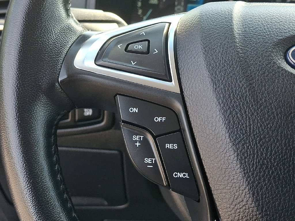 Used 2024 Ford Edge Titanium AWD/4WD image 21
