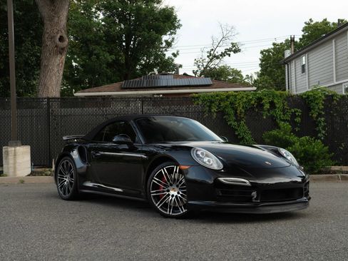 Used 2014 Porsche 911 Turbo image 13