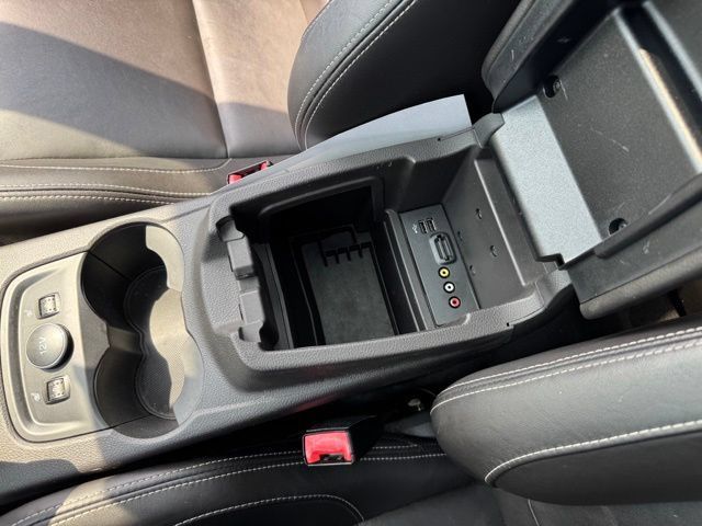 Used 2013 Ford Focus ST FWD image 23