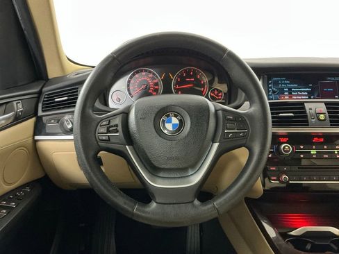 Used 2017 BMW X3 sDrive28i RWD image 16