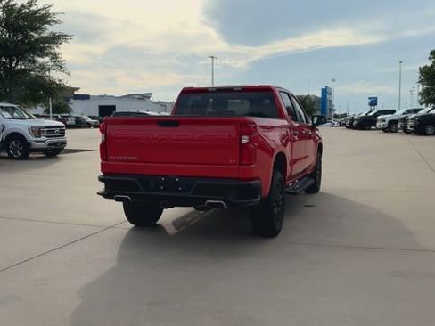 Used 2020 Chevrolet Silverado 1500 LT Trail Boss w/ Convenience Package AWD/4WD image 8