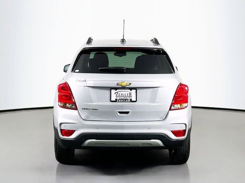 Used 2022 Chevrolet Trax LT w/ Driver Confidence Package AWD/4WD image 6