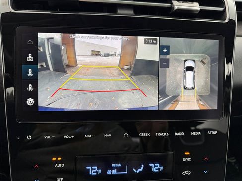 Used 2024 Hyundai Tucson Limited image 18
