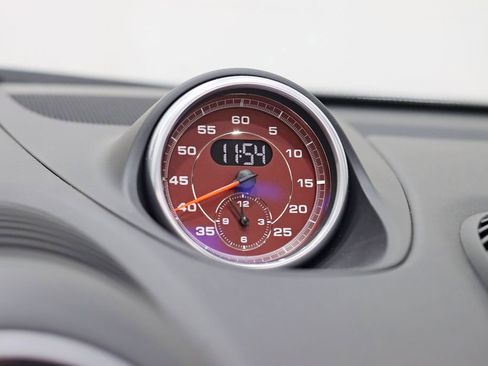 Used 2022 Porsche 718 Boxster RWD image 20