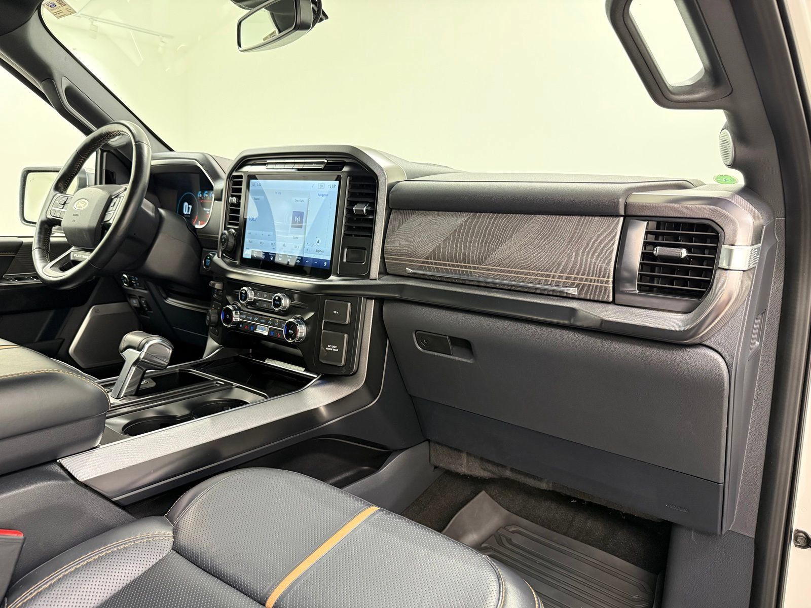 Used 2022 Ford F150 Platinum w/ Equipment Group 701A High AWD/4WD image 31