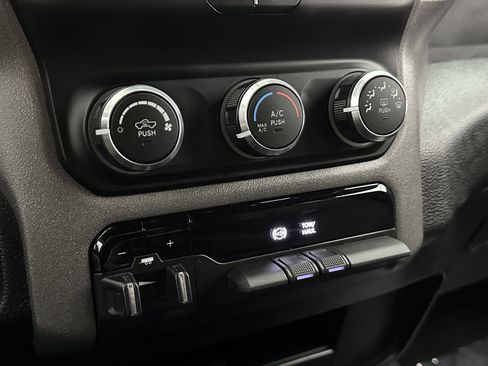 Used 2023 RAM 3500 Tradesman image 15