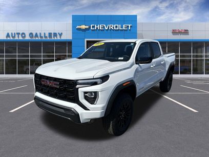 Used 2026 GMC Canyon Elevation