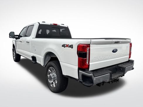 Certified 2023 Ford F350 Lariat w/ Lariat Ultimate Package image 18