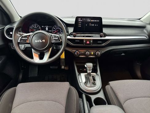 Used 2023 Kia Forte LXS image 10