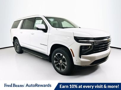 New 2026 Chevrolet Suburban LT w/ Comfort Package