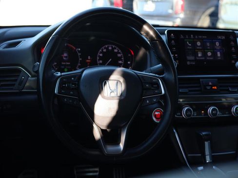 Used 2022 Honda Accord Sport Special Edition image 9