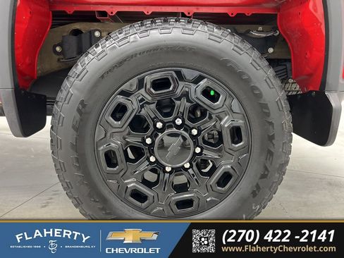 Used 2024 Chevrolet Silverado 3500 LT w/ Convenience Package image 21