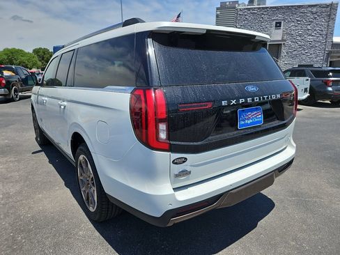 New 2026 Ford Expedition Max King Ranch AWD/4WD image 9
