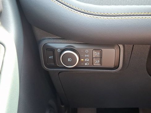 Used 2026 Ford Explorer Tremor w/ Tremor Ultimate Package AWD/4WD image 23