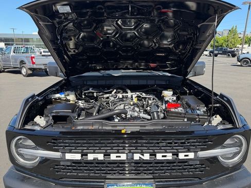 Used 2025 Ford Bronco Badlands AWD/4WD image 29