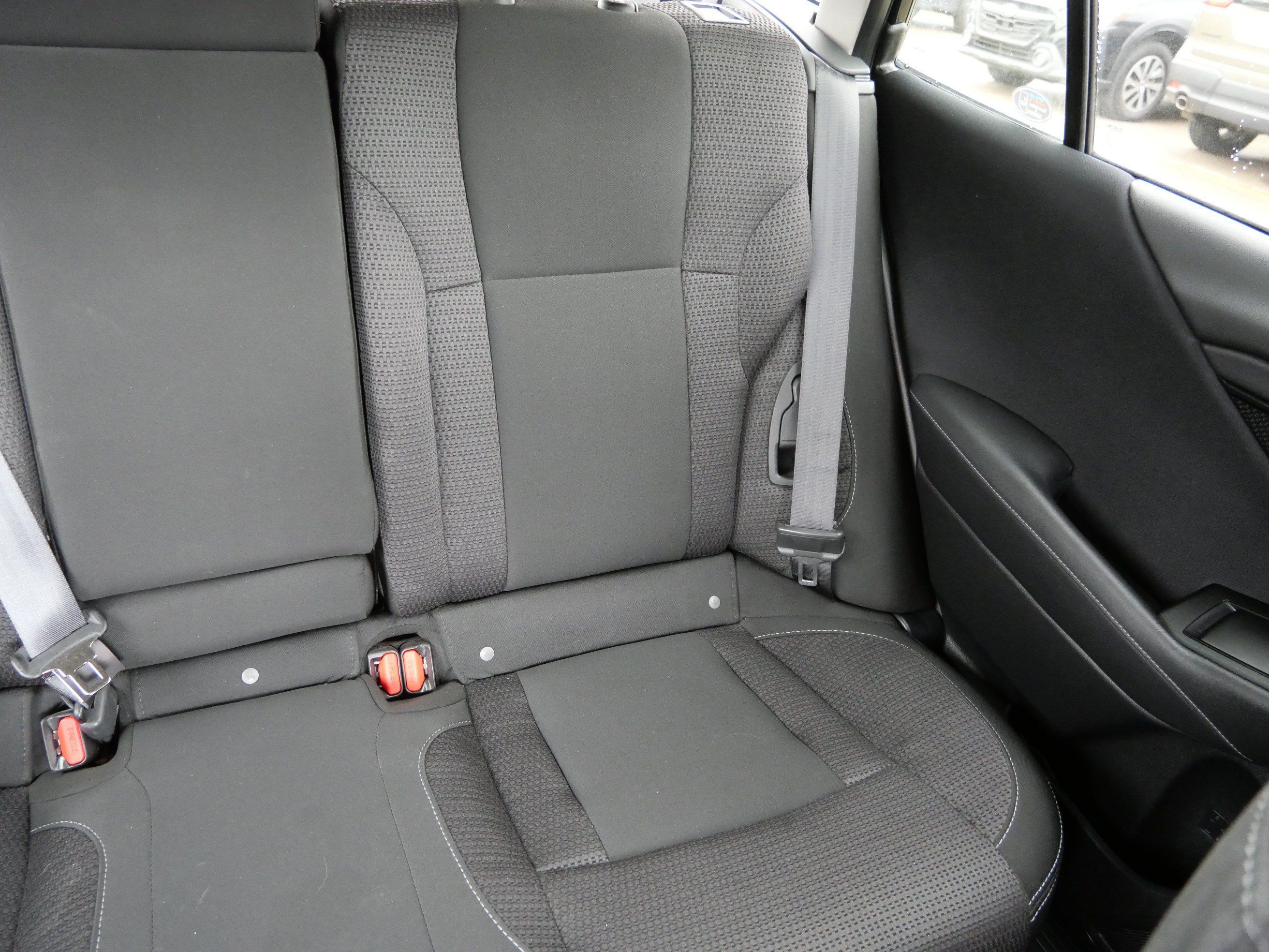 Used 2023 Subaru Outback Premium AWD/4WD image 14