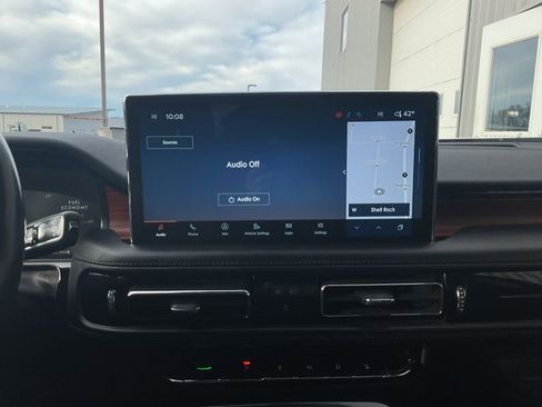 Used 2022 Lincoln Nautilus Reserve w/ Equipment Group 202A image 14