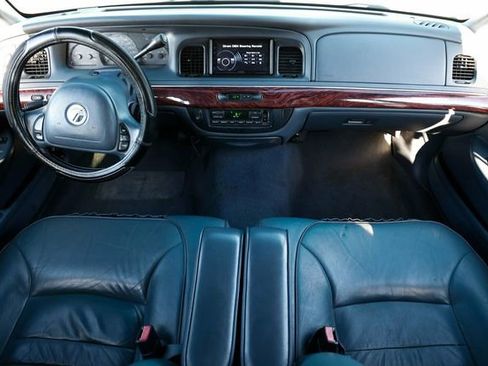 Used 2002 Mercury Grand Marquis LS image 2