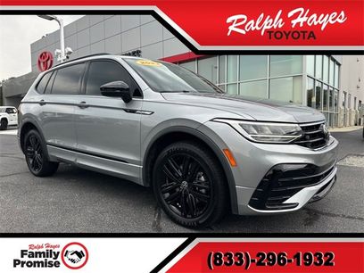 Used 2022 Volkswagen Tiguan SE R-Line