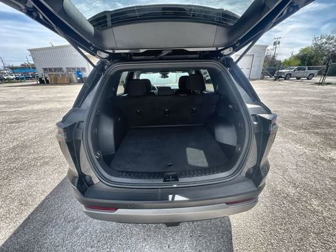 Used 2025 Chevrolet Equinox LT image 25
