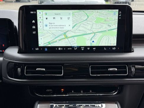 New 2026 Lincoln Aviator Reserve w/ Luxury Package AWD/4WD image 8