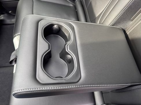 Used 2025 Jeep Grand Cherokee Limited 4xe w/ MOPAR Finishing Package image 44