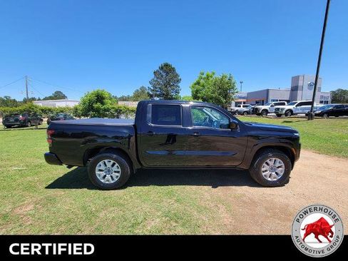 Used 2023 Nissan Frontier SV RWD image 7
