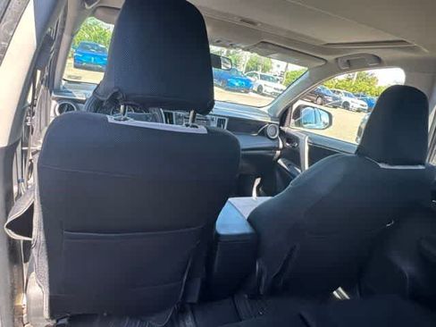 Used 2014 Toyota RAV4 XLE AWD/4WD image 33