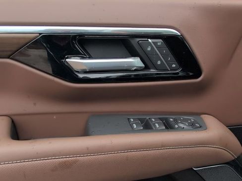 New 2026 Chevrolet Tahoe High Country image 18