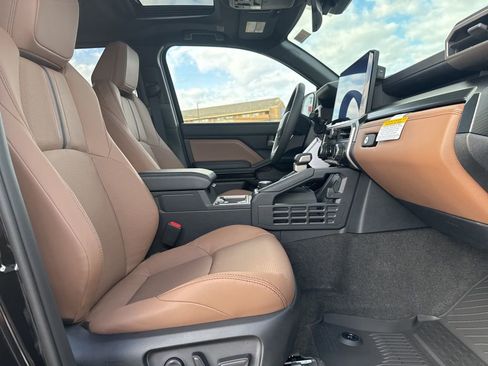 New 2026 Toyota 4Runner Limited image 5