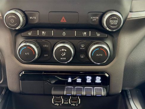 Used 2021 RAM 1500 Laramie w/ Sport Appearance Package AWD/4WD image 21