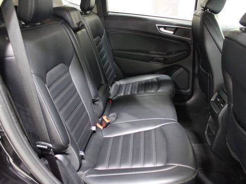 Used 2024 Ford Edge SEL image 28