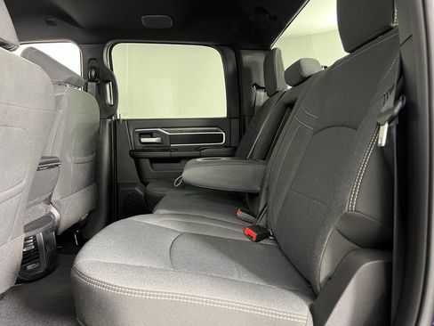 Used 2024 RAM 2500 Big Horn w/ Night Edition image 27